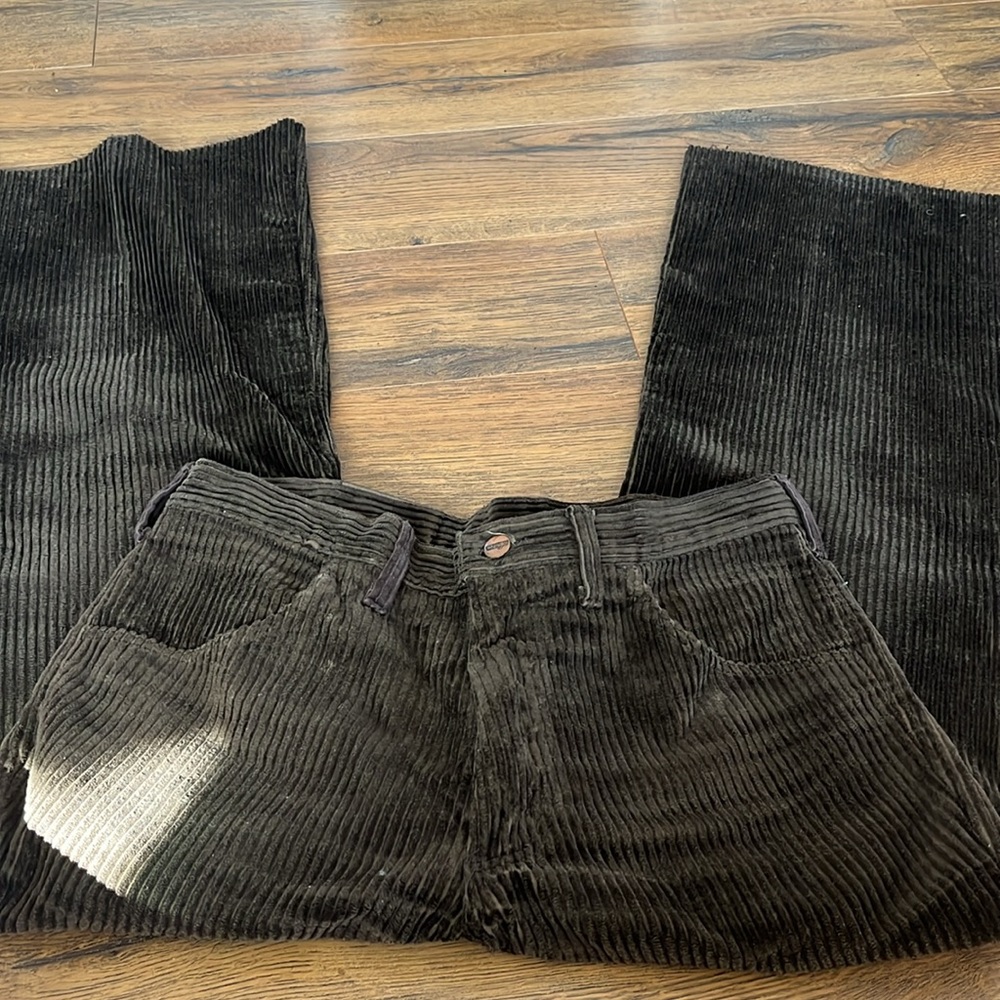 VINTAGE Wrangler corduroy pants